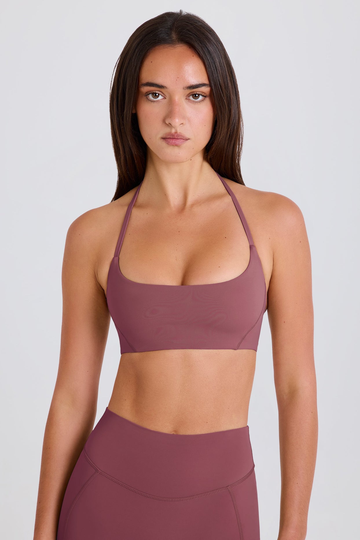Scoop-Neck Halterneck Sports Bra in Acai - 5