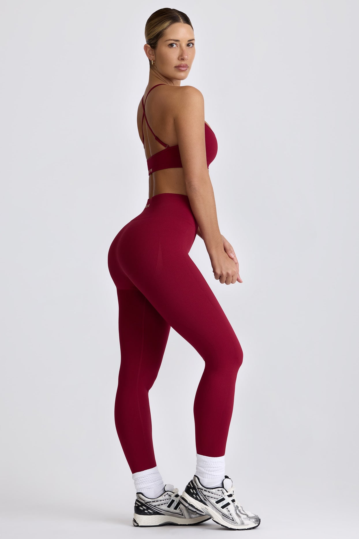Super Sculpt Seamless Leggings in Burgundy - 4