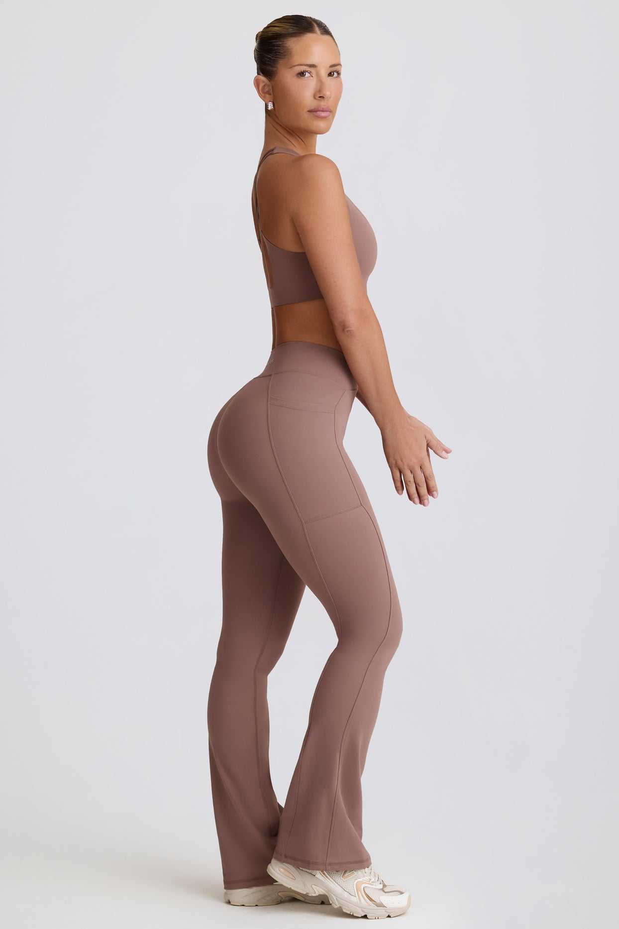 Soft Active V-Waist Pocket Flared Leggings in Mocha - 4