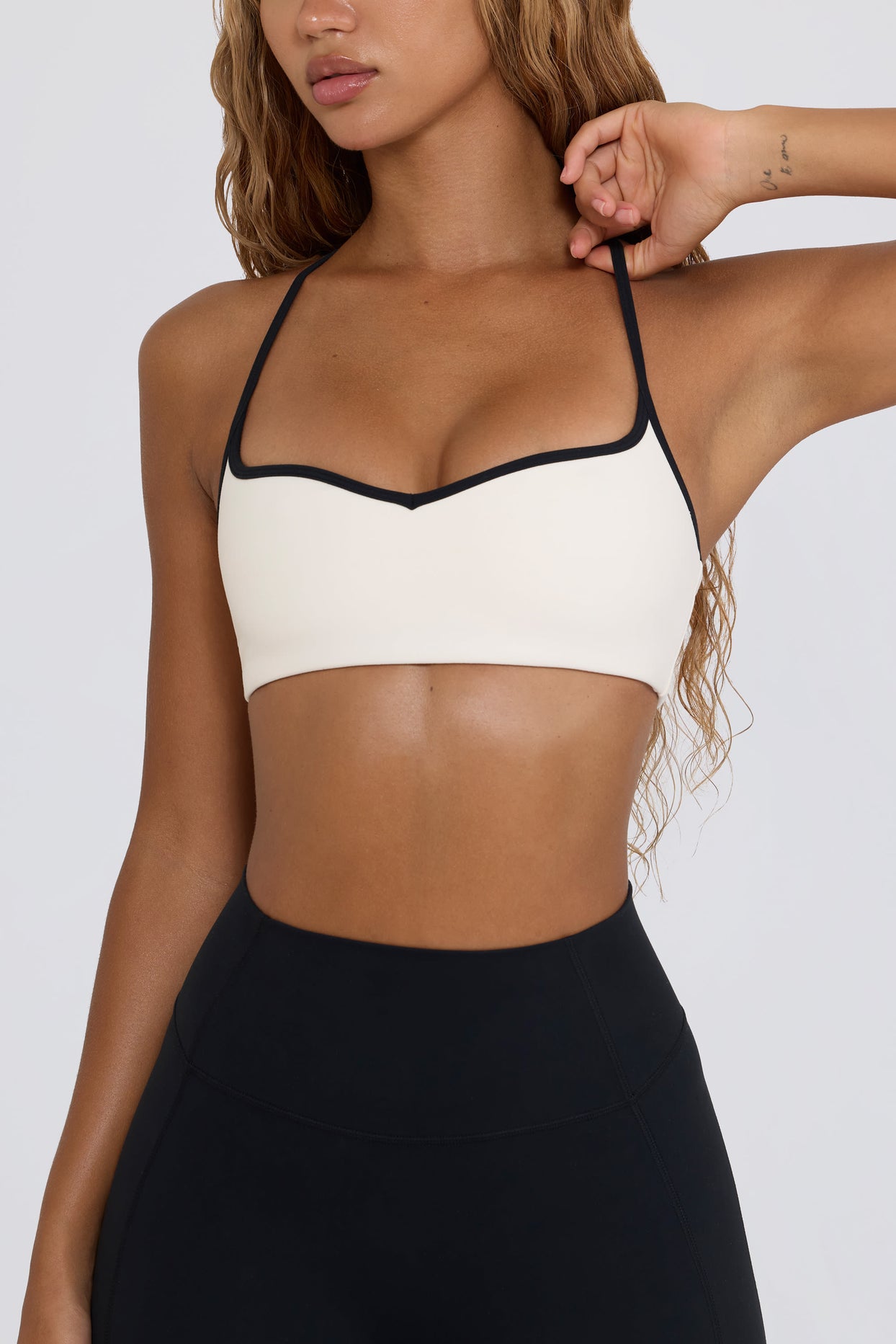 Soft Active Sweetheart-Neck Sports Bra in White - 4