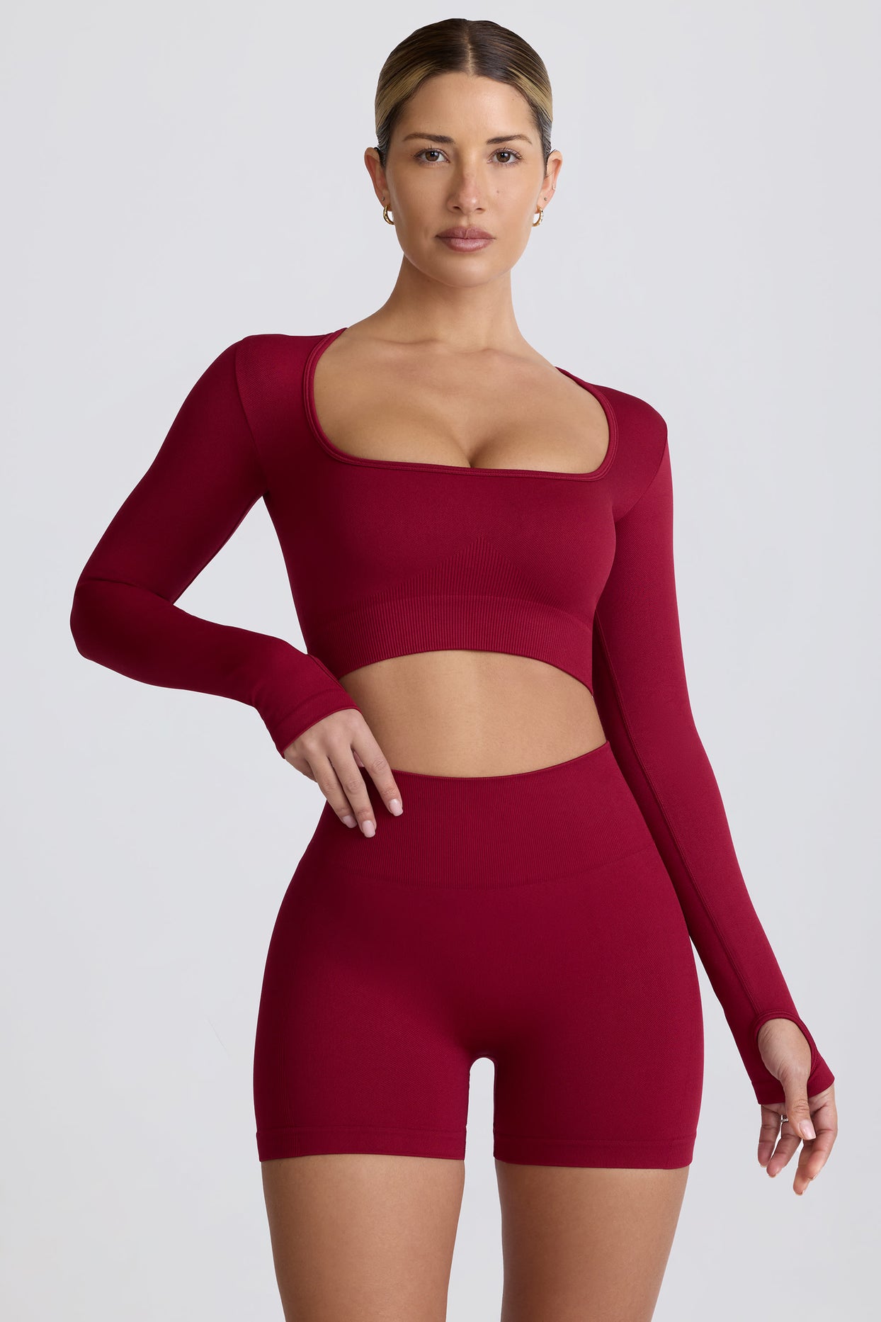 Super Sculpt Seamless Long-Sleeve Crop Top in Burgundy - 10