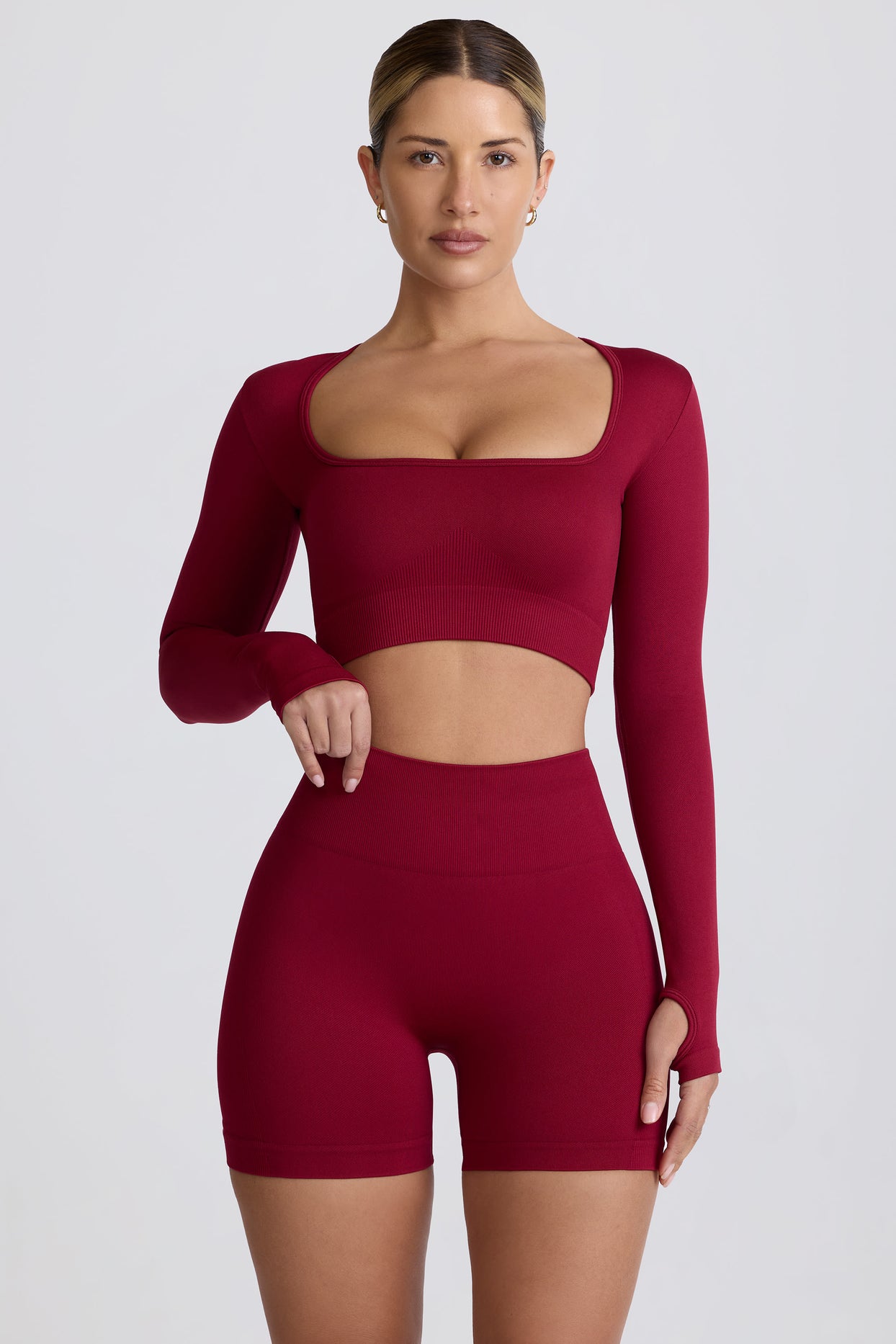 Super Sculpt Seamless Long-Sleeve Crop Top in Burgundy - 8