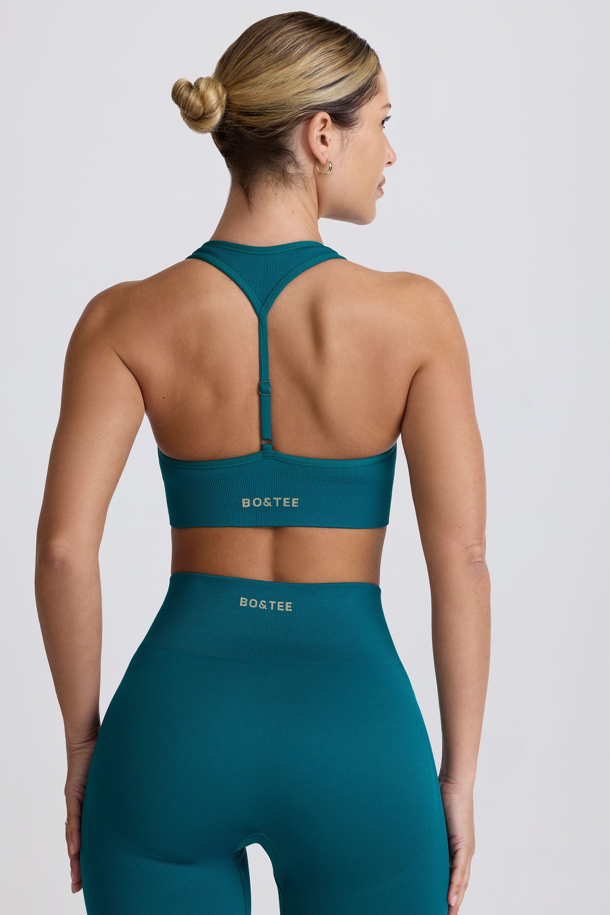 Super Sculpt Seamless T-Back Sports Bra in Teal - 1