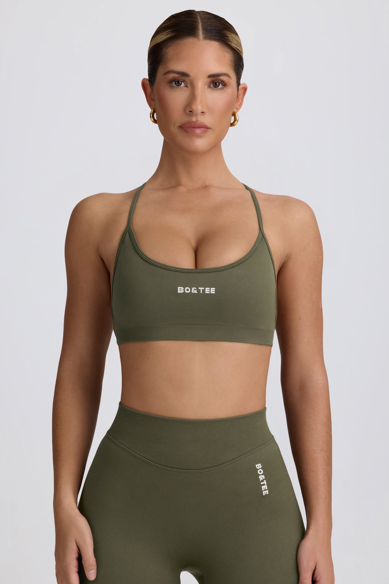 Super Sculpt Seamless Backless Sports Bra in Light Green - 4