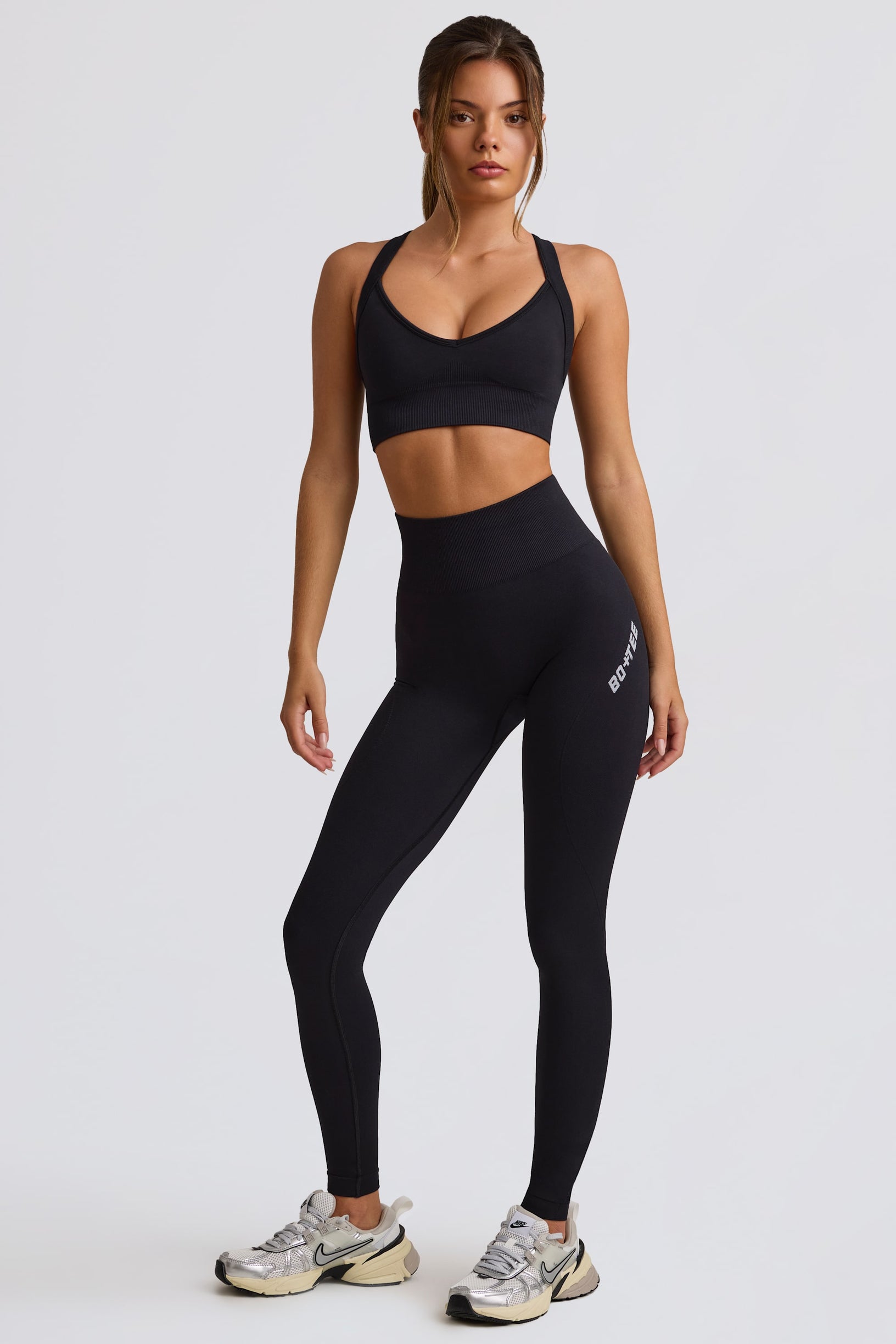 Super Sculpt Seamless High-Waist Leggings in Black - 1