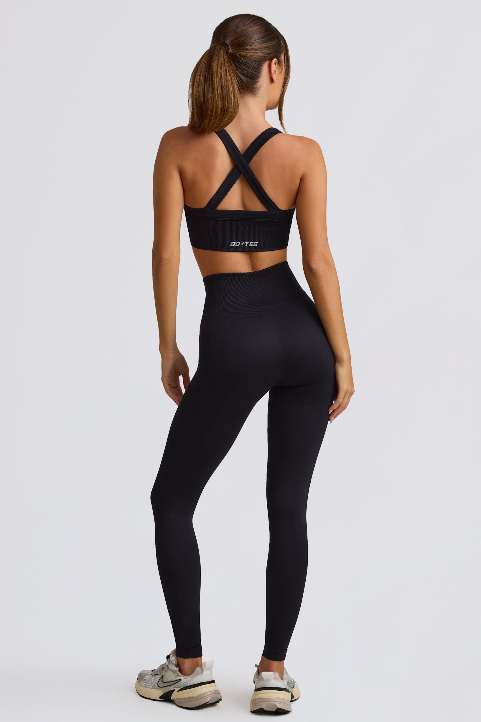 Super Sculpt Seamless High-Waist Leggings in Black - 2