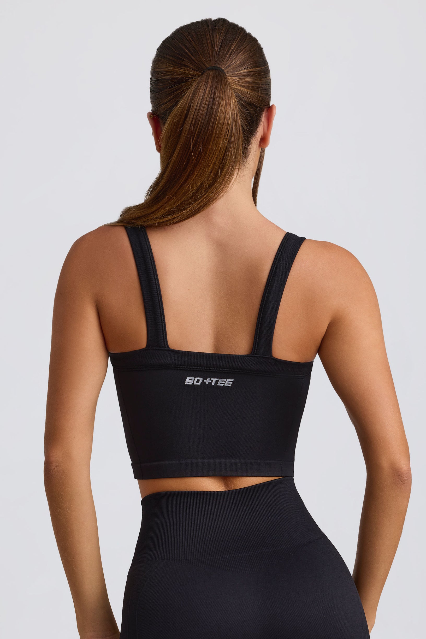 Super Sculpt Seamless Longline Camisole Top in Black - 2