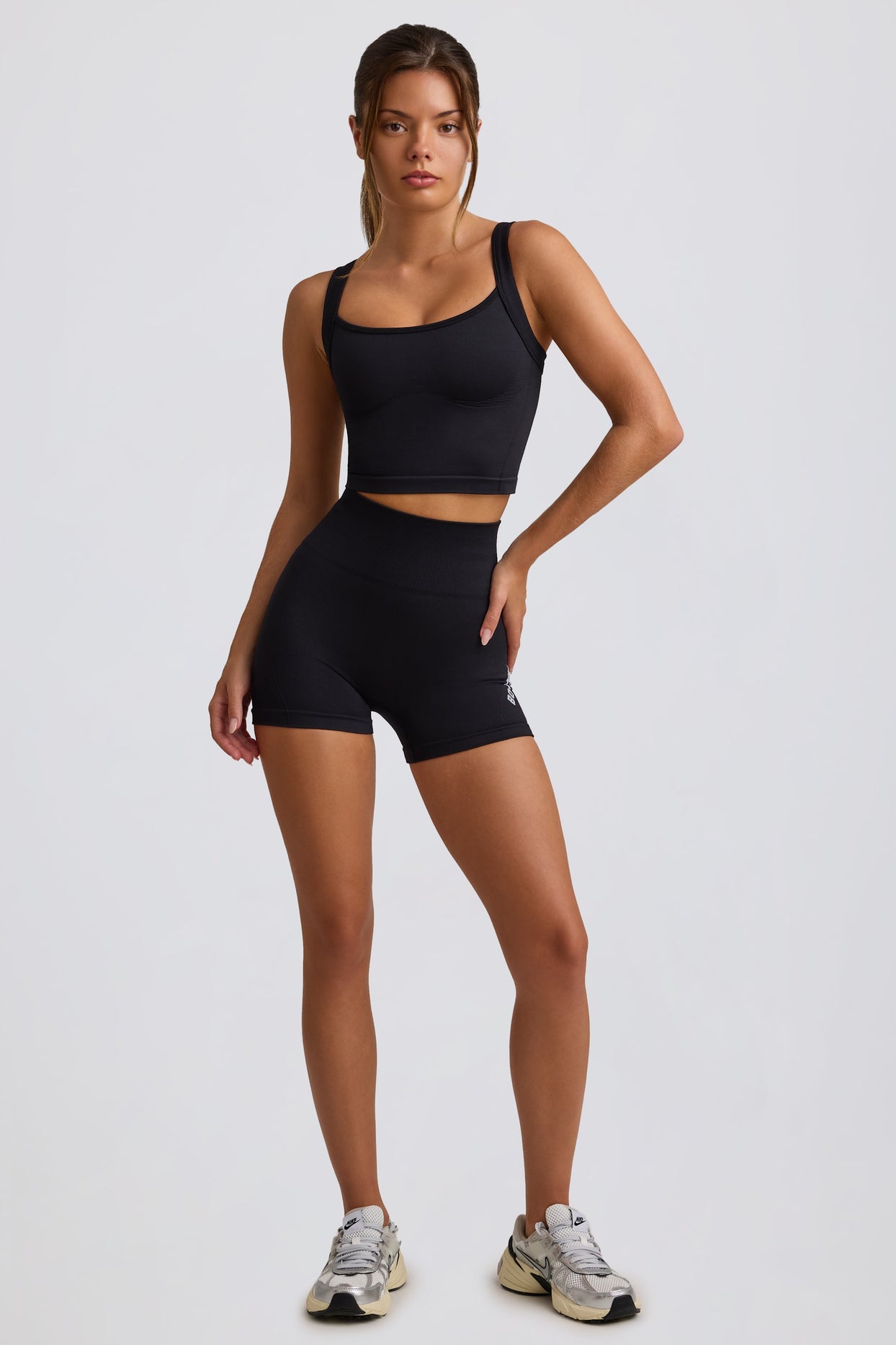 Super Sculpt Seamless Longline Camisole Top in Black - 4
