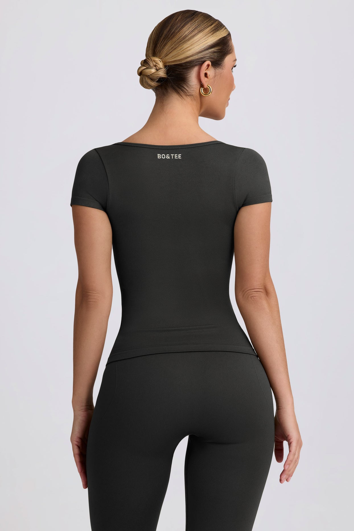 Super Sculpt Seamless T-Shirt in Ash - 3
