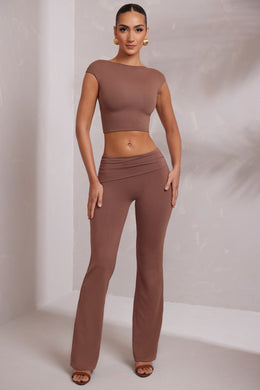 Petite Mid Rise Straight Leg Trousers in Brown